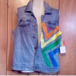 Denim button vest new with tags